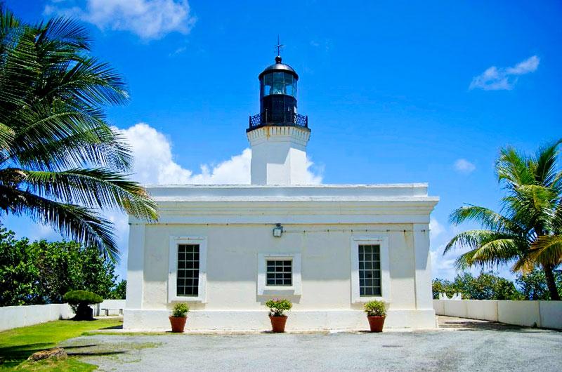 Faro Punta Tuna - Maunabo - 2011 00004